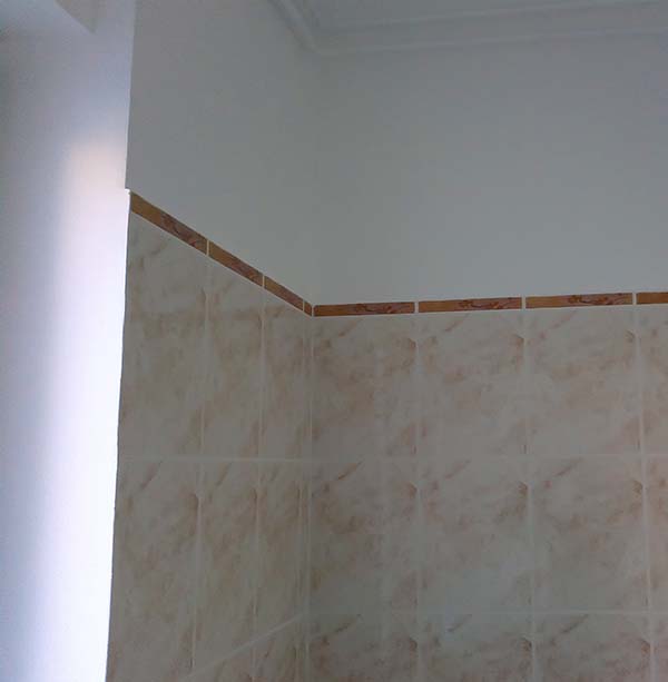 Keramika - zaključek zgoraj z borduro